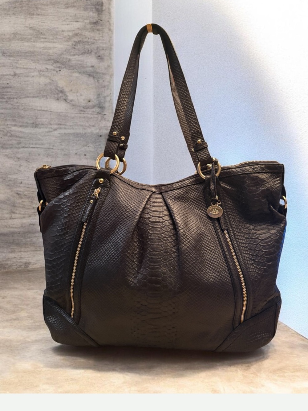 🖤 Brahmin Melbourne Selma Black Croc Embossed Leather Tote